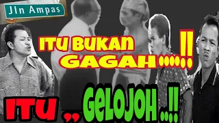 Download Seniman Bujang Lapok     #p.ramliee  #s.shamsuddin #aziz sattar   #melayu #klasik #komedi MP3