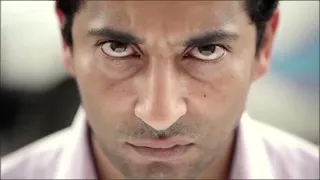 اللي ابوه صعيدي ميخاف شوف عمل ايه مع البلطجيه 