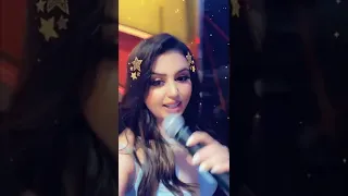 هات ايدك ودليني وانا الدرب ضيعته 