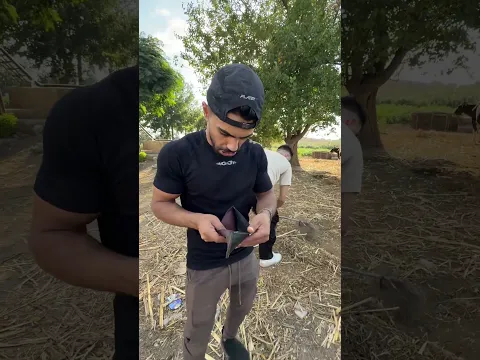 حرامي غبي 😂😂