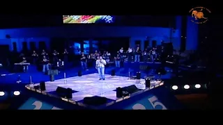 Hakim Eh Elly Byhsal Dah حكيم إية اللي بيحصل دة من حفل سيناء 