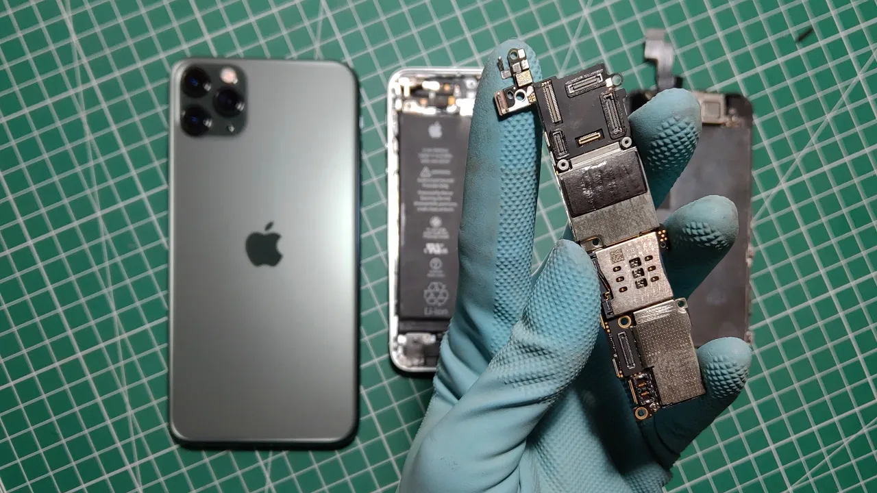 iphone 4 & 4S back glass replacement. 