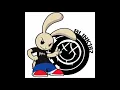 Download Lagu Blink 182 - Pin the Grenade- New Album- Nine