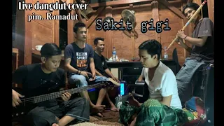 Download Sakit gigi - lirik (H.Meggy Z) cover MP3