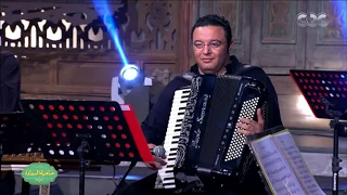 صاحبة السعادة   استرجع الذكريات مع تتر برنامج الكاميرا في الملعب مع المايسترو محمد عثمان دندنها