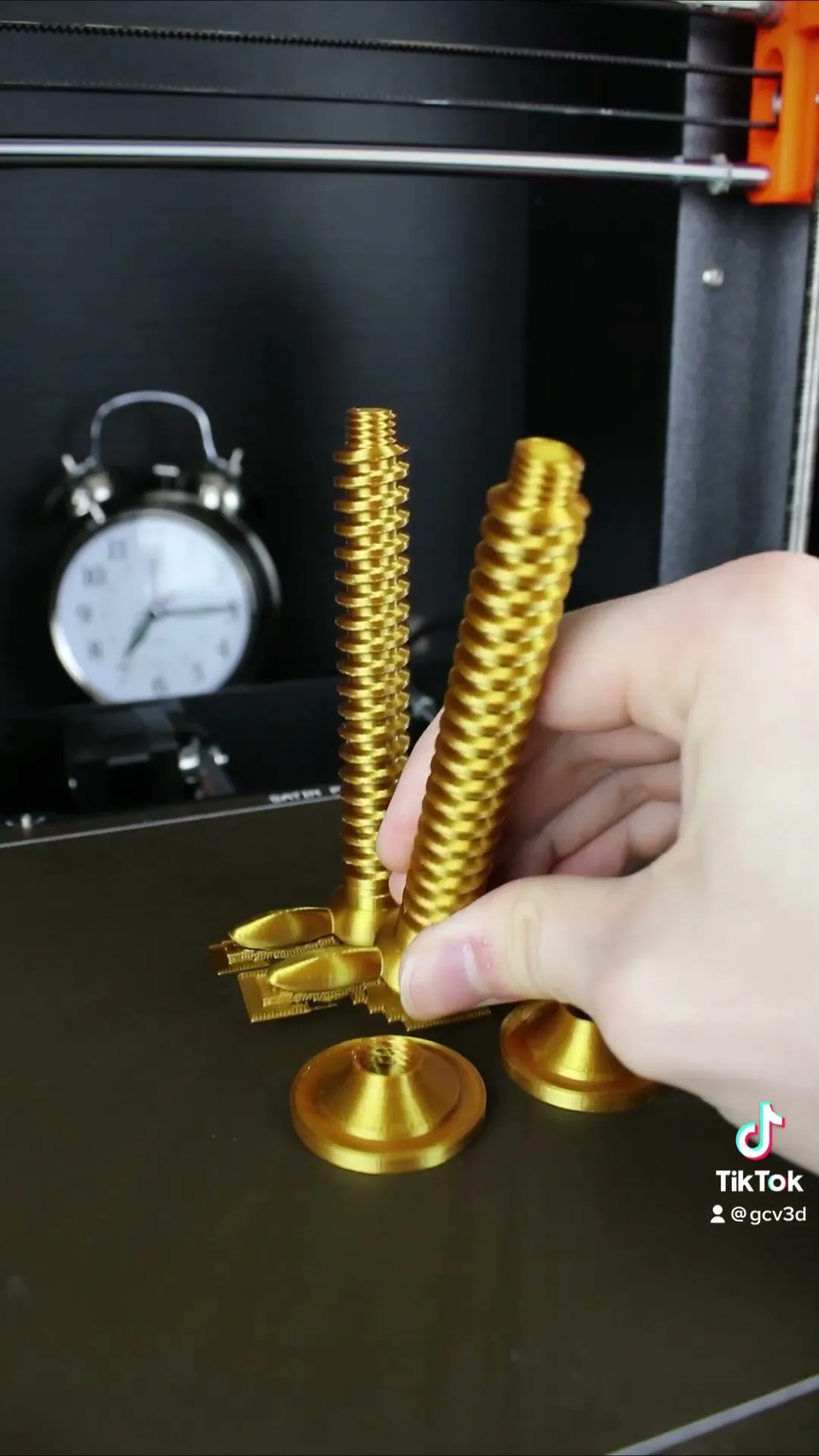 Vice Suspension Bookend