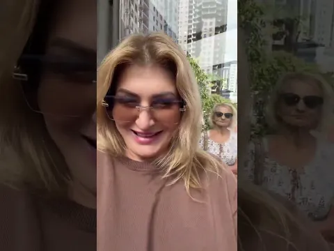 Готовлюсь проехаться на трамвае!