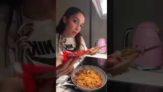 نودلز مريم جمال اندومي الهبة    دندنها