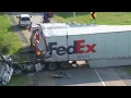 2 men dead in semi-truck crash on I-65 ramp to Watterson Expressway