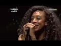 IU & Corinne Bailey Rae - Put Your Records On (Apr 6, 2011)