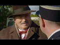Parma violet suits Laviolette | Commissioner Laviolette's investigations