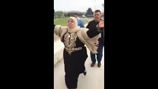 لقاء مؤثر لأم لم ترى إبنها مدة 20 سنة  لقاء مؤثر لأم لم ترى إبنها مدة 20 سنة
