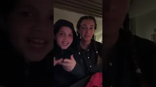 دنيا سمير غانم وابنتها كايلا في مشهد طريف من مسلسل نيللي وشريهان يشعل مواقع التواصل الاجتماعي 