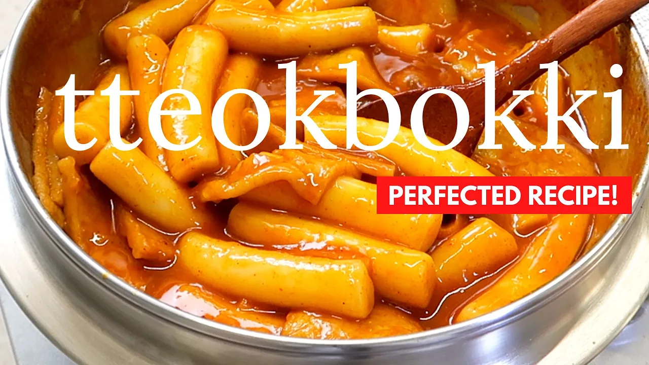 How to Spicy Tteokbokki Bunsikjip Style! TedhiKheer