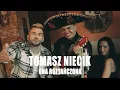 Download Lagu Tomasz Niecik ft Zwariowany Braderek - Ona roztańczona (official video)