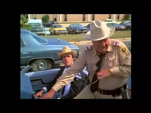 Download MP3 Smooky and the Bandit Best Scenes Sherrif Buford T Justice German HD