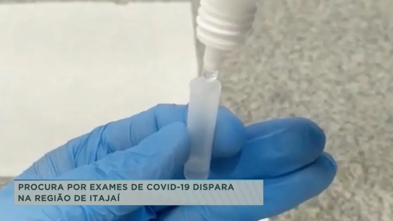 Procura por exames de Covid-19 dispara na região de Itajaí