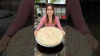 Cooking yummy deep fried cake with sauce recipe