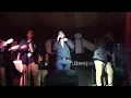 Uriel lozano - Pechos calientes/Dos horas piel con piel (en le coin)