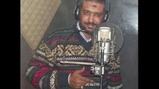 محمود الادفاوى فى اغنية مزيكا جامد طحن فى اصحاب بالف وش      دندنها