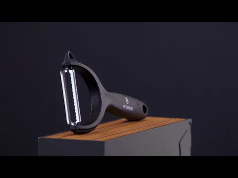 Victorinox Tomato and Kiwi Peeler in Black - 7.6079