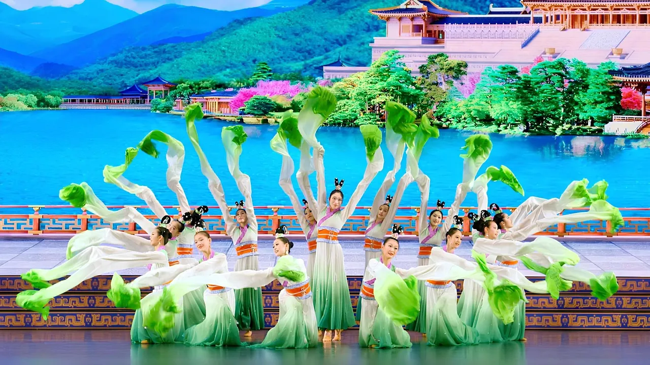 Shen Yun Official Account — Shen Yun — Live Performance Tour Dates (YouTube video ad)