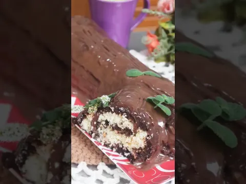 Receita fácil de rocambole que já sai recheado do forno #receitas #bolo #confeitaria #culinaria