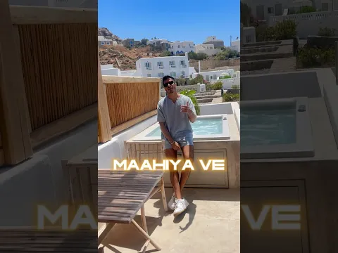 My fave song of the summer with a Bollywood twist ☀️ #Move #AkhiyaanGulaab #Mitraz #Arjun #Mykonos