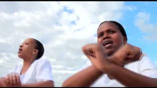 bishop makuluve emnqamlezweni