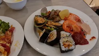 All you can eat Dinner buffet at kitchen workshop Crown Melbourne for affordable prices
