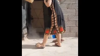 يوم كامل معايا وانا بنضف البيت 