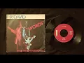 Download Lagu ARTISTI DIMENTICATI: F.R. David - Words / When the Sun Goes Down (1982)