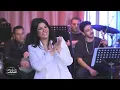 الفيديو ده هيرجعكم 30 سنة لورا مع أغنية "بحب فـ غرامك" ولطيفة لبست نفس ملابس الفيديو كليب