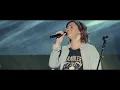 Kim Walker-Smith – Never Gets Old (Official Live Video)