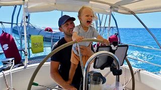 Caribbean Sailing & How We’re Always At 100 % Charge Before Noon – Ep. 297 RAN Sailing