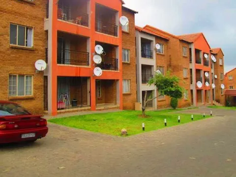 Download MP3 2.0 Bedroom Apartment To Let in Vorna Valley, Midrand, South Africa for ZAR R 7 000 Per Month