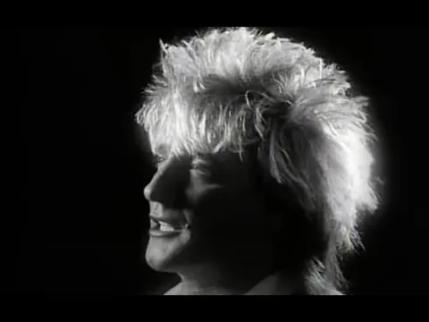 Download MP3 Rod Stewart - Lost in You (Official Video)