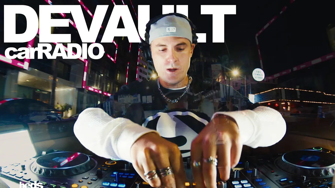 House, Club, and Electronic in a Car | DEVAULT | carRADIO 070, cover art