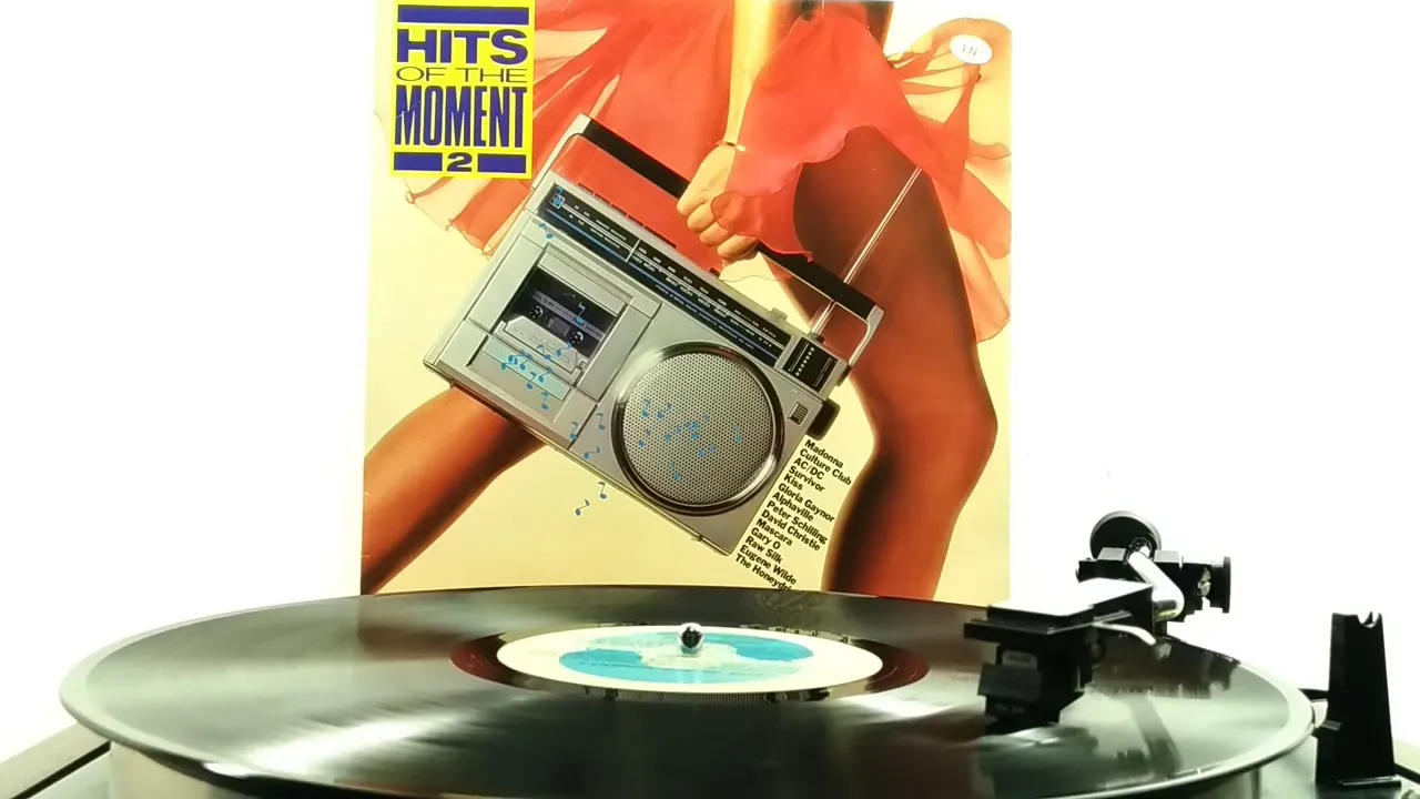 HITS OF THE MOMENTS 2 - Sucessos Ano 80 - LADO A (Vinil 1985)