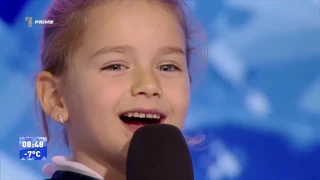 Amelia Uzun La Prima Ora צל עץ תמר בביצוע ילדה מרומניה 