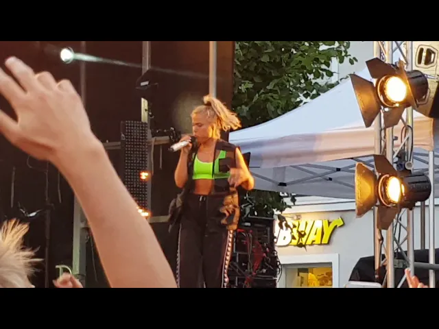 Download MP3 Julie Bergan - Ignite (Live Canal Street Arendal 28.07.2018)