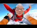 GRANNY S WORST NIGHTMARE DROPPING HER FROM THE HIGHEST POINT I Am Cat VR