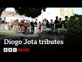 Download Lagu Mourners gather for Diogo Jota's public wake in Portugal | BBC News