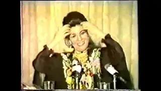 الشاعره لميعه عباس رحيل عن عمر يناهز ٩٢ 