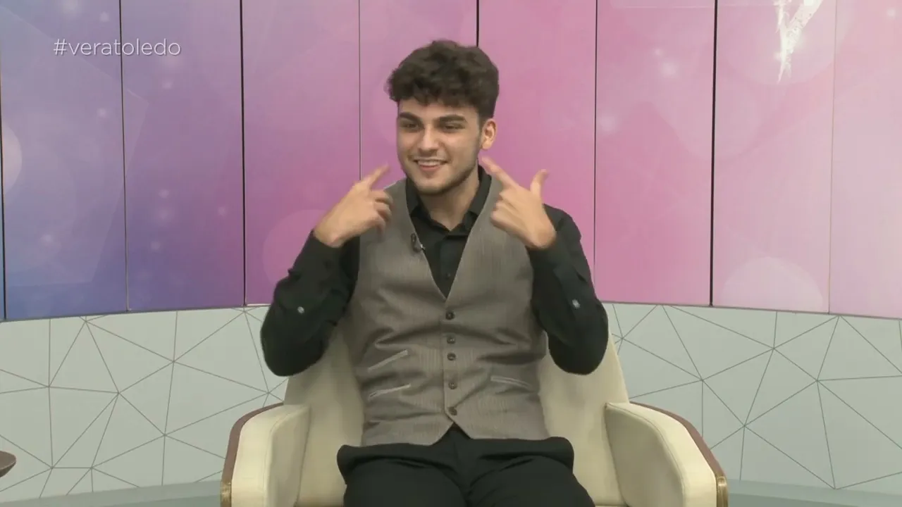 Programa Vera Toledo: Filho de brasileiros nascido nos EUA faz sucesso com música gospel