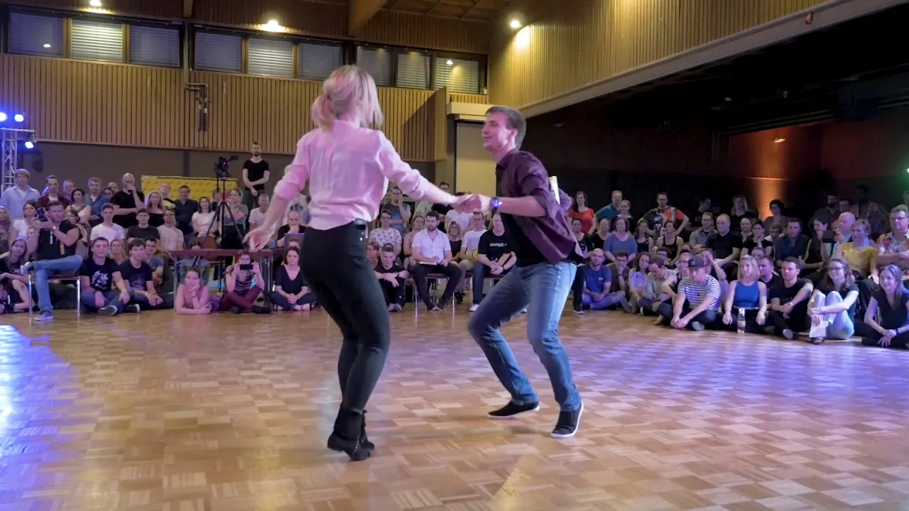 Dmitry Fionov & Irina Popovichenko - Laszlo Tarkanyi & Ilmira Galieva - Str.Open D-Townswing 2019
