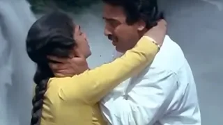 kamal haasan and rekha jump from cliff punnagai mannan tamil scene