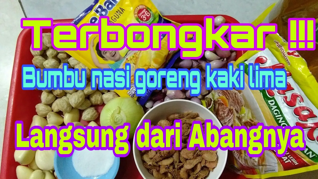 Cara membuat nasi goreng dengan bumbu racik nasi goreng Indofood lezat dan praktis. 