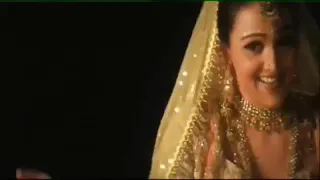 أغنية ناوى تعاتب عمرو دياب سحر الكلمات دندنها