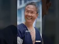 外送小夥即使自己吃不上飯也要救濟路邊乞丐，殊不知乞丐竟是隱藏戰神，臨死前將全部功力傳承給小夥直接成為功夫高手！美女CEO拿出1000萬美元聘請他成貼身保鏢，直接從底層小人物逆襲首富！